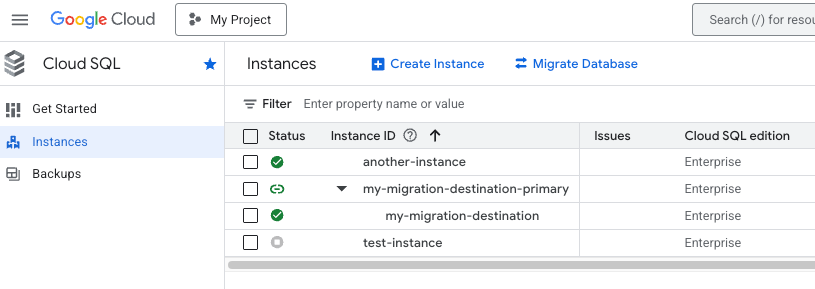 在 Cloud SQL 控制台中查看降級的目的地執行個體。
              這張圖片顯示目的地執行個體如何由臨時自動化調度管理執行個體管理。