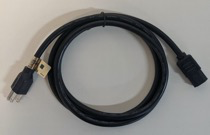 顯示 NEMA 5-15p 電源線的相片